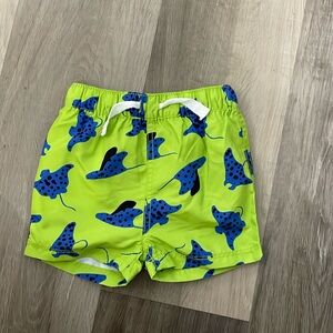Hanna Andersson Printed Stingray swim short 75 cm 12-18 months.Never use.
